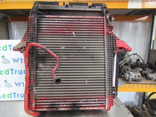 MAN TGM DO836 RADIATOR - Kylare för Lastbil: bild 1 MAN TGM DO836 RADIATOR - Kylare för Lastbil: bild 1