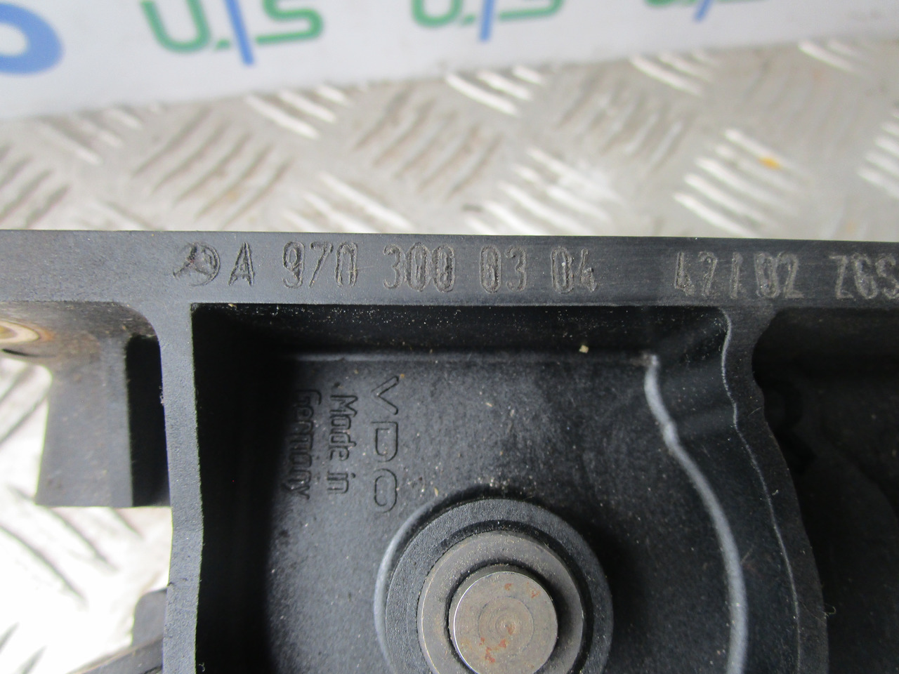 MERCEDES ATEGO ACCELERATOR PEDAL P/NO A9703000304 - Hytt och interiör för Lastbil: bild 2 MERCEDES ATEGO ACCELERATOR PEDAL P/NO A9703000304 - Hytt och interiör för Lastbil: bild 2