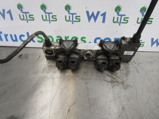 SCANIA 124 420 DC1203 INJECTOR RAIL 1440233/1511693 - Motor och reservdelar för Lastbil: bild 4 SCANIA 124 420 DC1203 INJECTOR RAIL 1440233/1511693 - Motor och reservdelar för Lastbil: bild 4