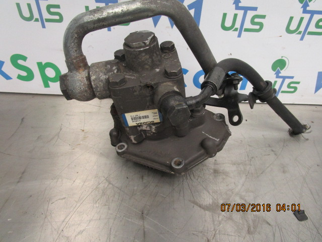 SCANIA 124 420 DC1203 POWER STEERING PUMP 2108038 - Motor och reservdelar för Lastbil: bild 1 SCANIA 124 420 DC1203 POWER STEERING PUMP 2108038 - Motor och reservdelar för Lastbil: bild 1