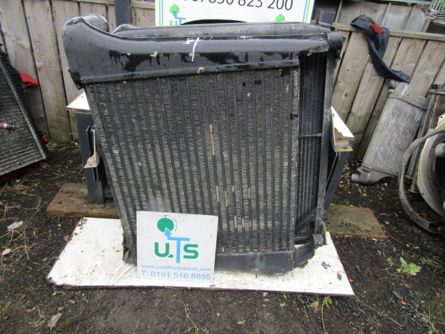 VOLVO FL7 RADIATOR/INTERCOOLER PACK P/NO 3183591 - Kylare för Lastbil: bild 3 VOLVO FL7 RADIATOR/INTERCOOLER PACK P/NO 3183591 - Kylare för Lastbil: bild 3