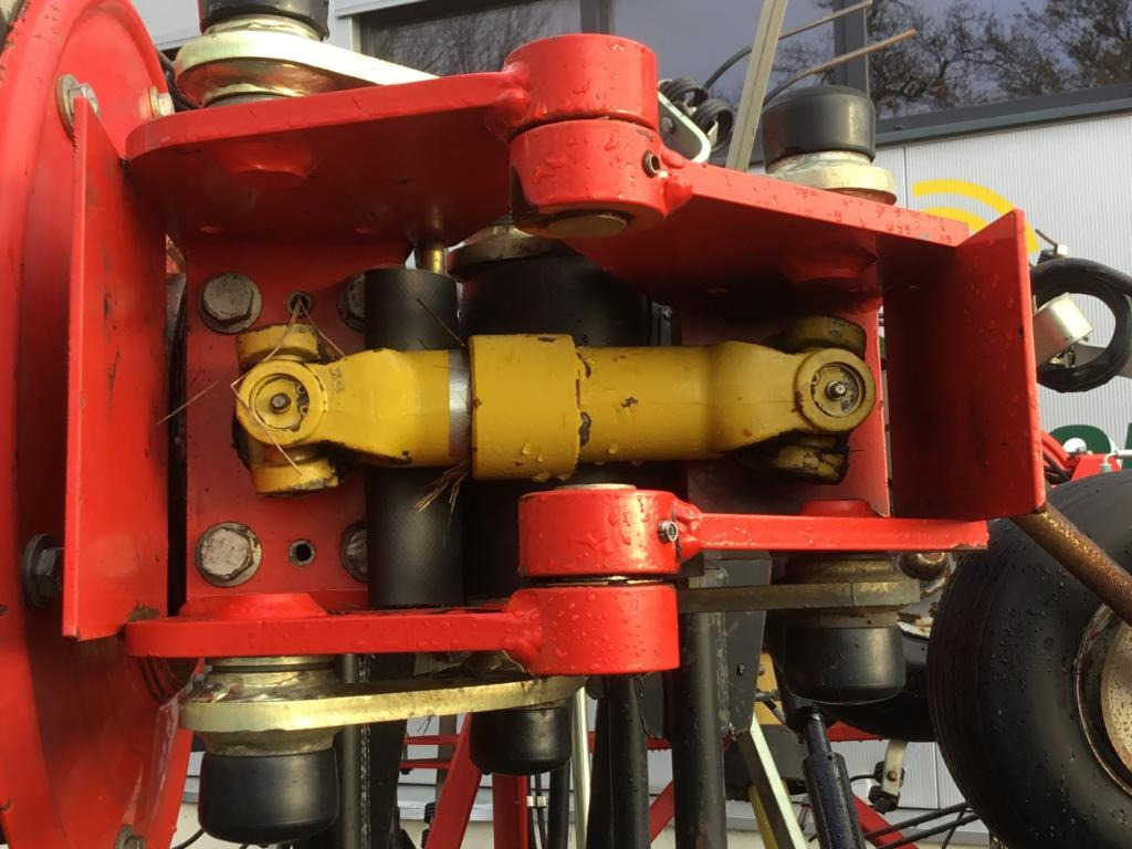 Fella TH 11008 - Hövändare: bild 2 Fella TH 11008 - Hövändare: bild 2