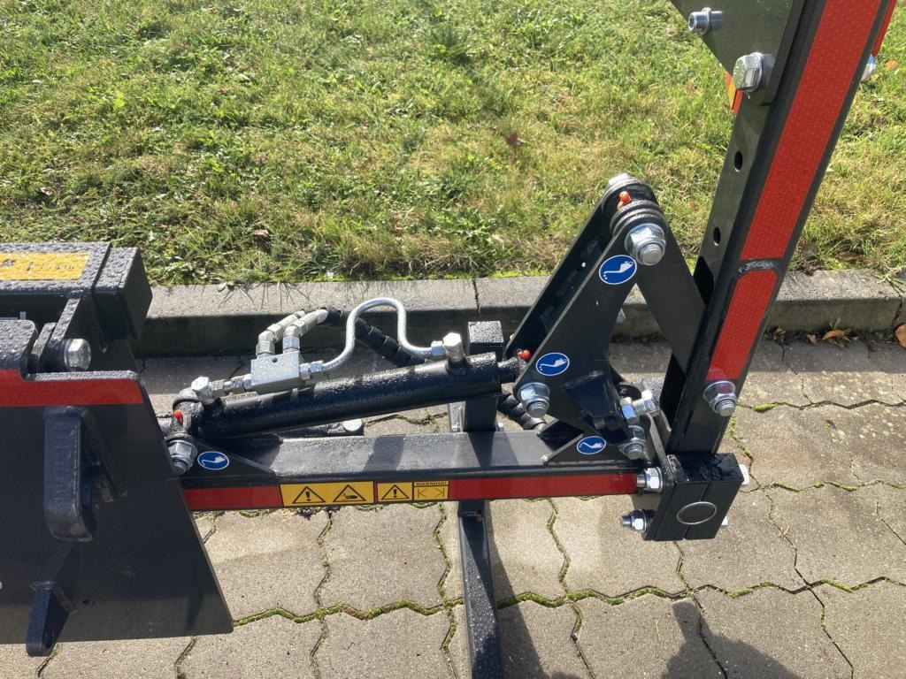 Fliegl ASTSCHERE 1450 - Slagklippare/ Slagslåtter: bild 3 Fliegl ASTSCHERE 1450 - Slagklippare/ Slagslåtter: bild 3