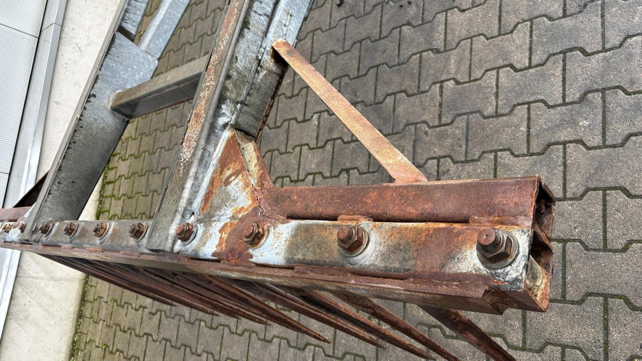 Fliegl SILOPRATZE 3000 MM - Utrustning för ensilage: bild 2 Fliegl SILOPRATZE 3000 MM - Utrustning för ensilage: bild 2