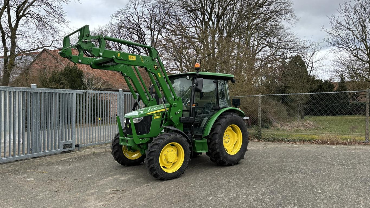 Traktor John Deere 5075E STUFE V: bild 1