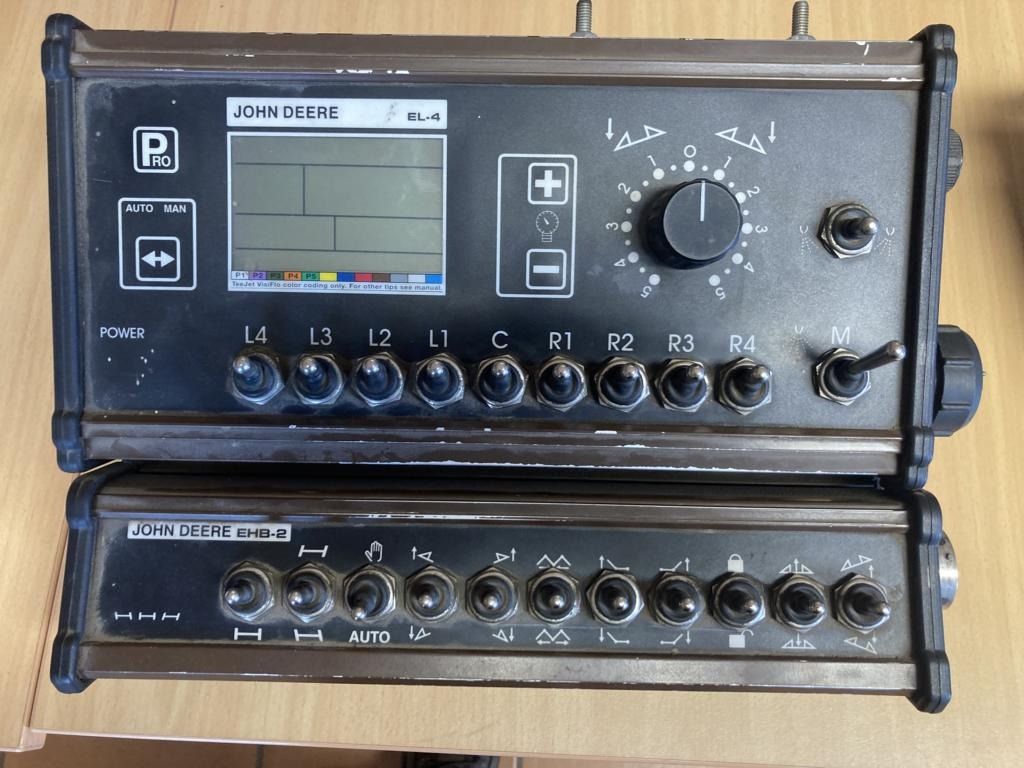 John Deere 732 - Spruta: bild 2 John Deere 732 - Spruta: bild 2