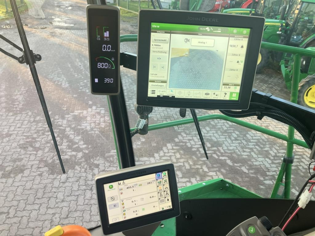 John Deere FELDHÄCKSLER 9900 - Skördemaskin: bild 5 John Deere FELDHÄCKSLER 9900 - Skördemaskin: bild 5