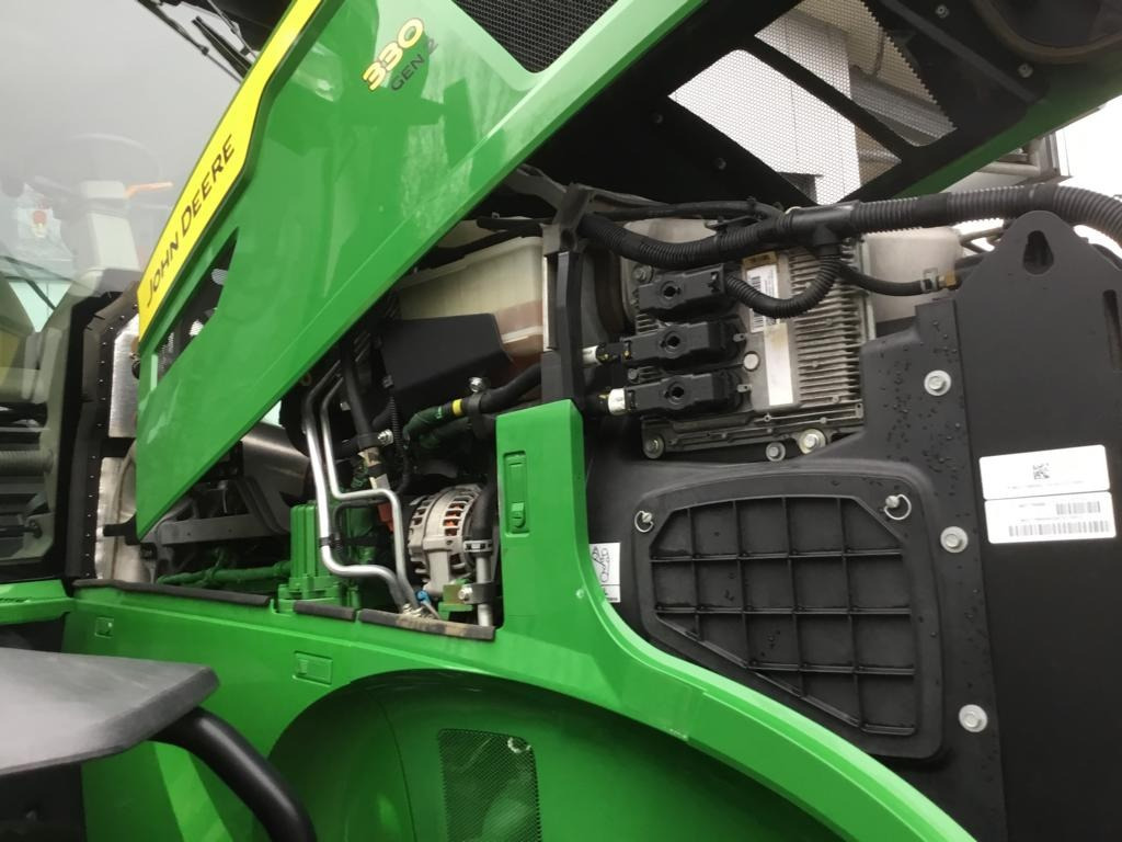 John Deere TRAKTOR 7R330 - Traktor: bild 2 John Deere TRAKTOR 7R330 - Traktor: bild 2