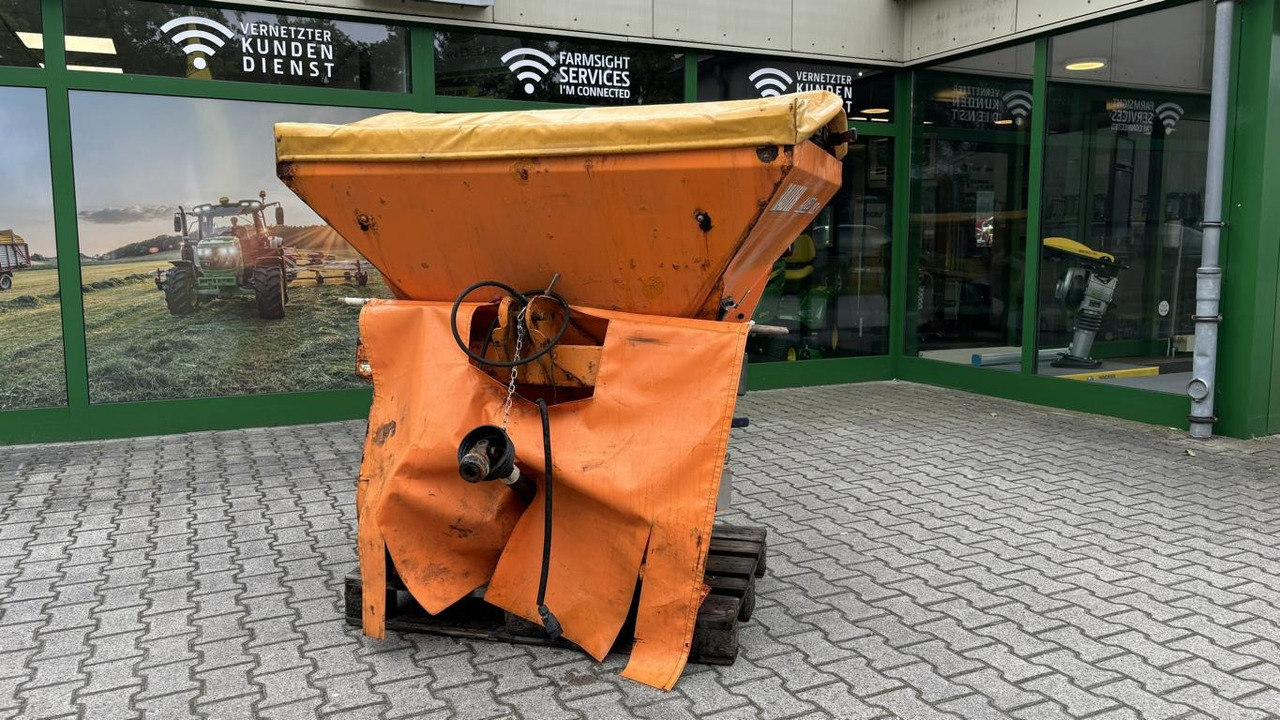 Rauch AXEO 18.1 H - Sand-/ Saltspridare: bild 1 Rauch AXEO 18.1 H - Sand-/ Saltspridare: bild 1