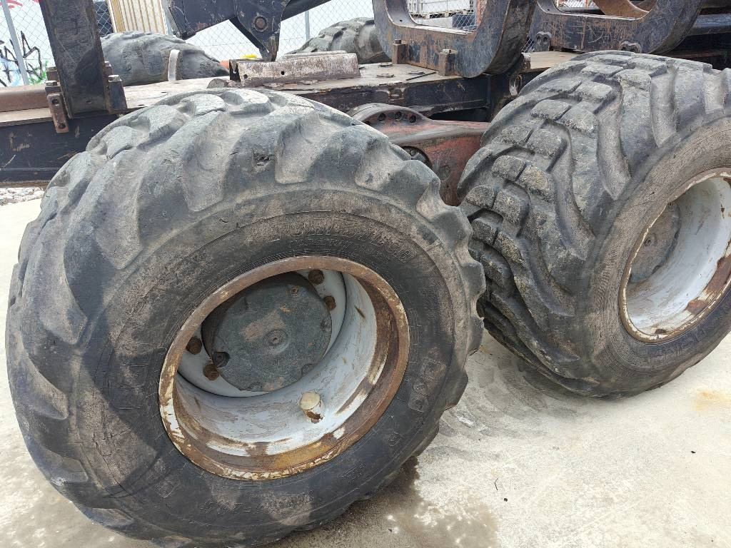 Komatsu 865 - Skotare: bild 4 Komatsu 865 - Skotare: bild 4