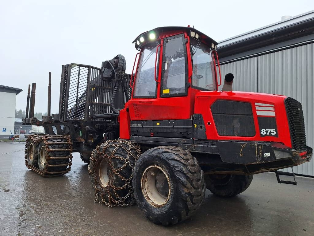 Komatsu 875  - Skotare: bild 1 Komatsu 875  - Skotare: bild 1
