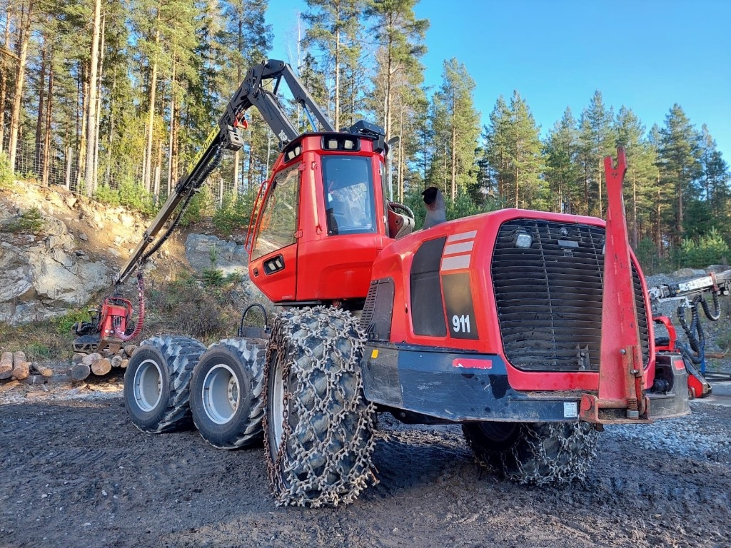 Komatsu 911 - Skördare: bild 5 Komatsu 911 - Skördare: bild 5