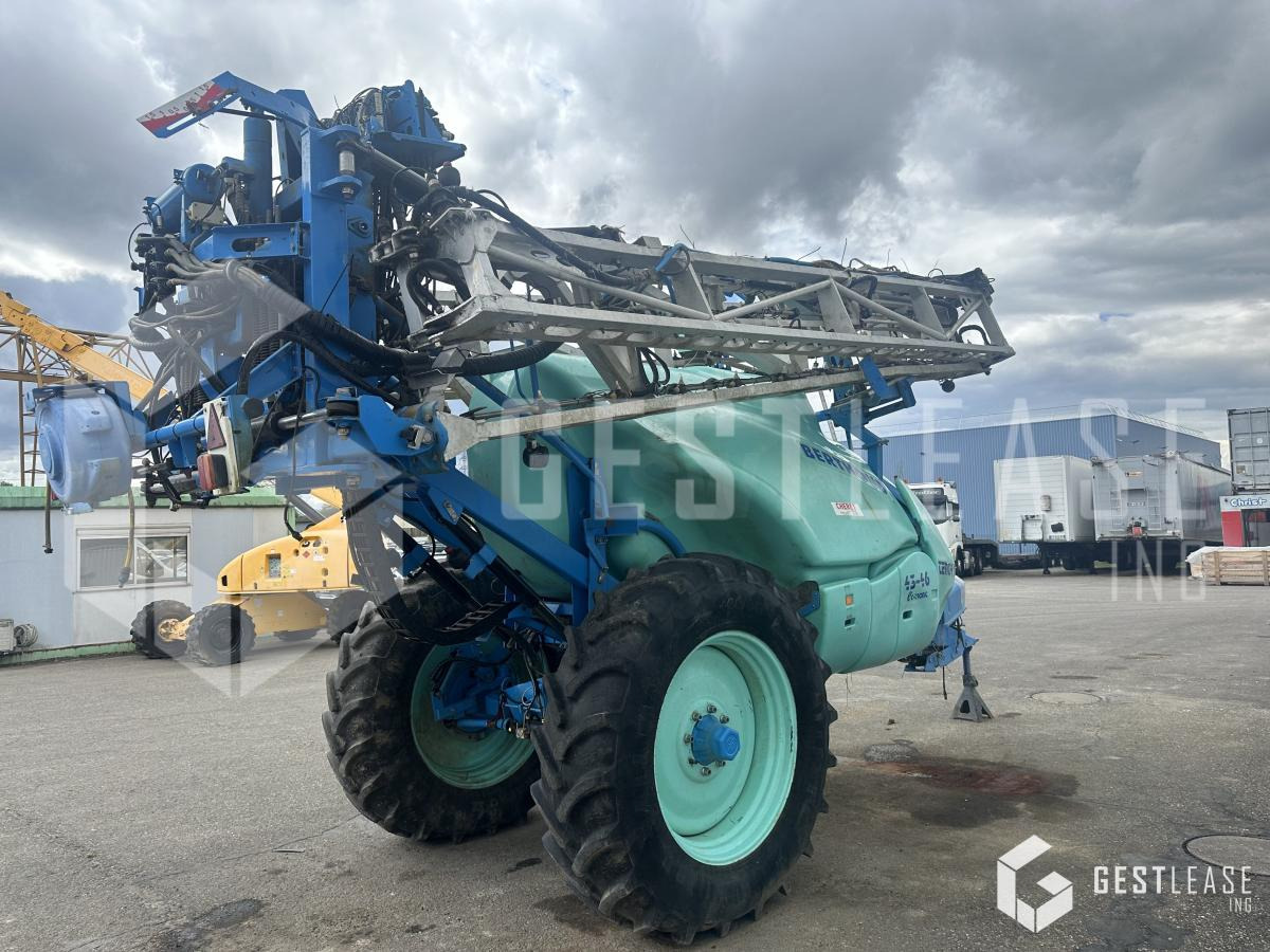 Berthoud TENOR 43.46 - Bogserad spruta: bild 3 Berthoud TENOR 43.46 - Bogserad spruta: bild 3