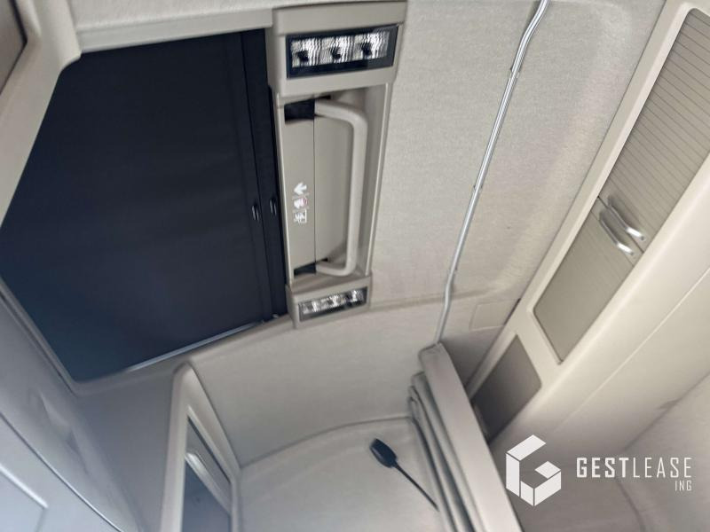 Dragbil Volvo FH 500: bild 24