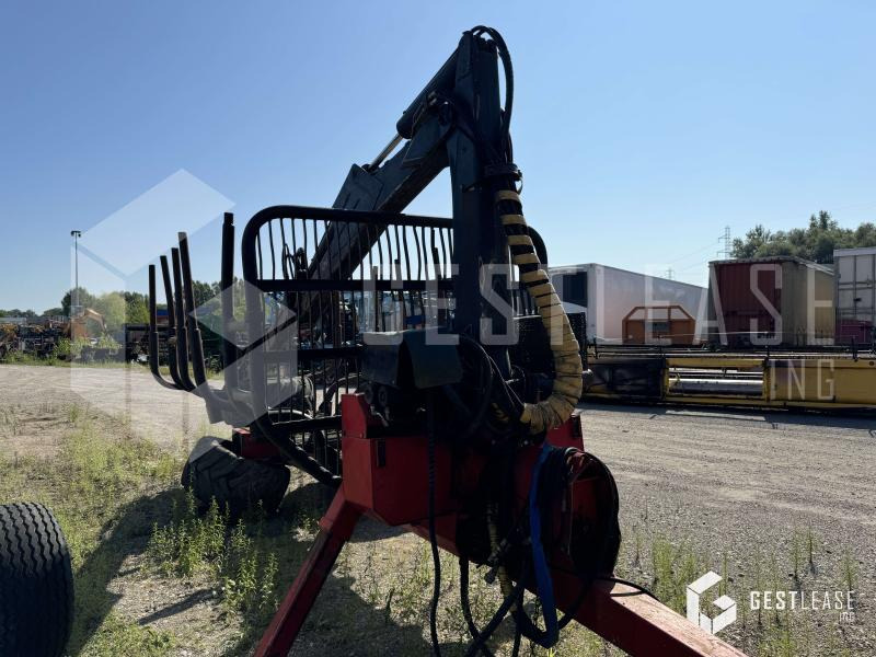 FARMI DEBARDEUR - Skogsvagn: bild 2 FARMI DEBARDEUR - Skogsvagn: bild 2