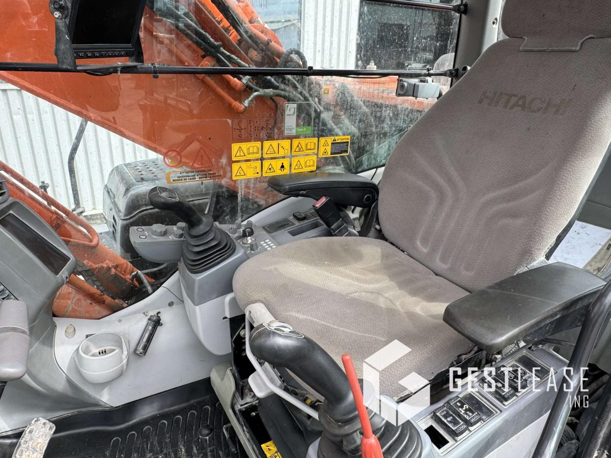 Bandgrävare Hitachi ZX250LCN-5B: bild 9 Bandgrävare Hitachi ZX250LCN-5B: bild 9