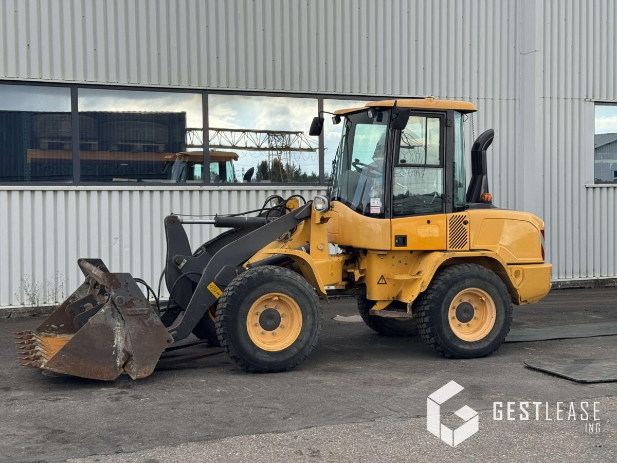 Volvo L30G - Hjullastare: bild 1 Volvo L30G - Hjullastare: bild 1