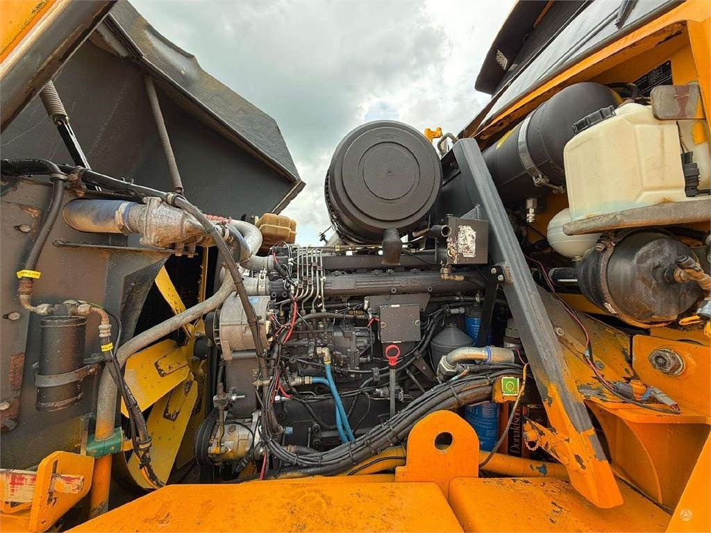 Ramstyrd dumper Moxy MT 26 , SCANDINAVIAN: bild 24