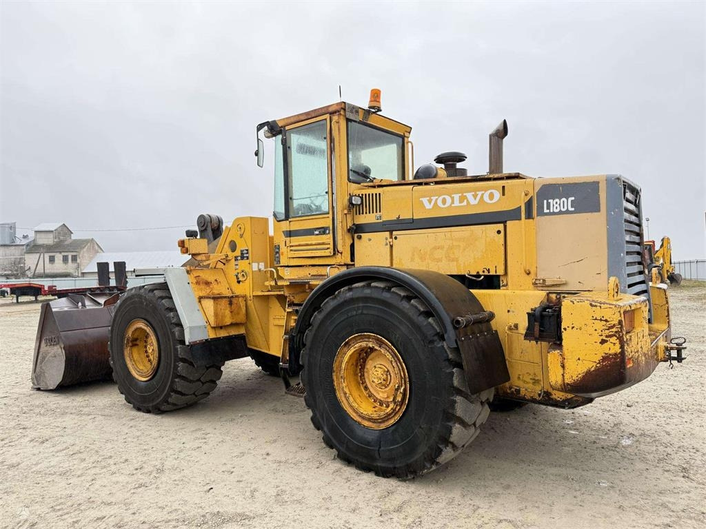 Volvo L180C quick coupler - Hjullastare: bild 3 Volvo L180C quick coupler - Hjullastare: bild 3