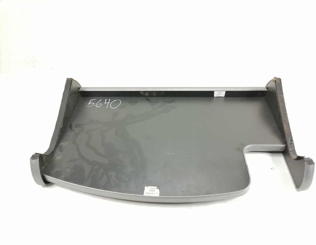 MAN Armatuurlaua pealne lisalaud - Universaldel för Lastbil: bild 4 MAN Armatuurlaua pealne lisalaud - Universaldel för Lastbil: bild 4