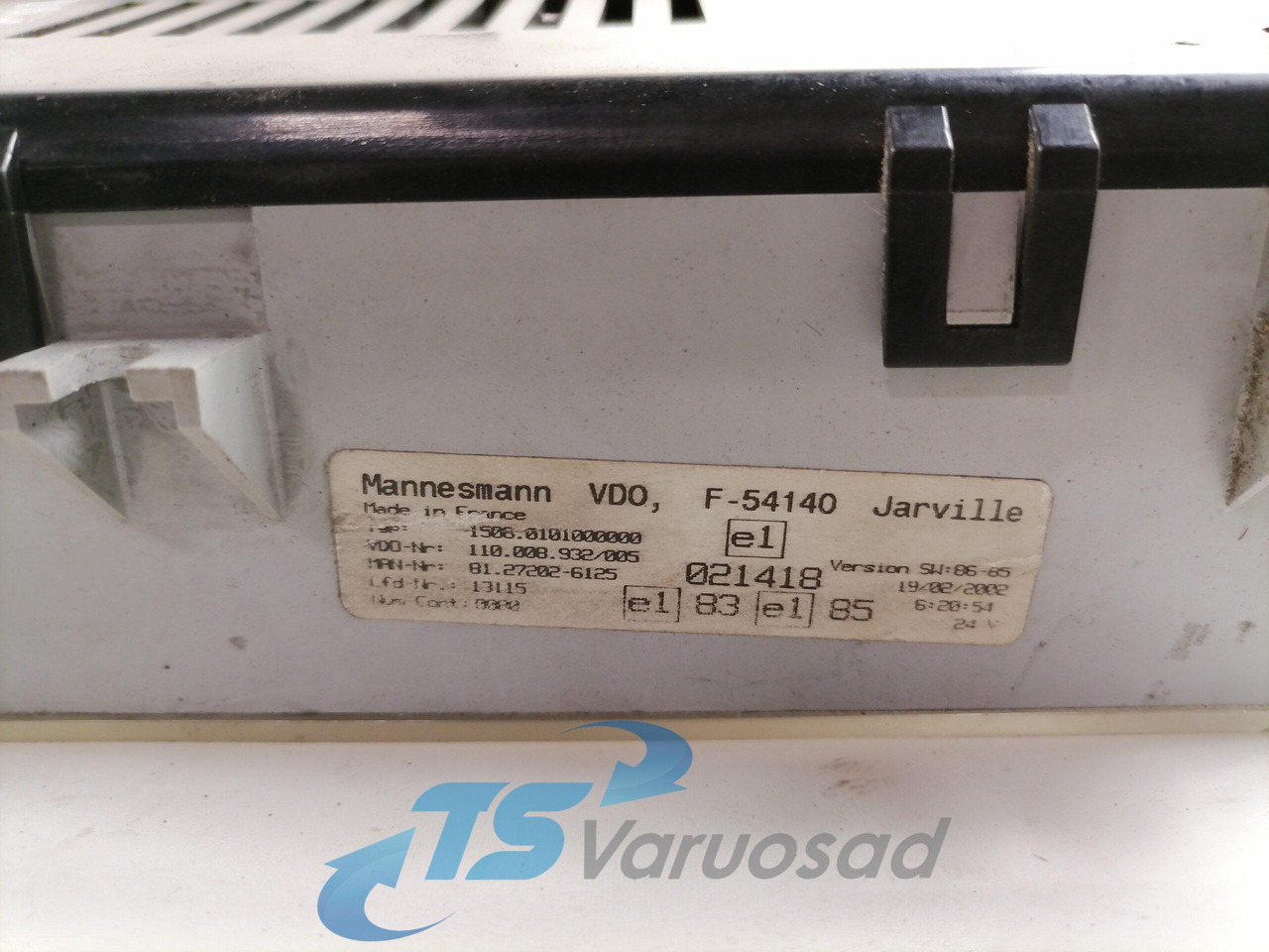 MAN Dashboard 81272026125 - Instrumentbräda för Lastbil: bild 2 MAN Dashboard 81272026125 - Instrumentbräda för Lastbil: bild 2