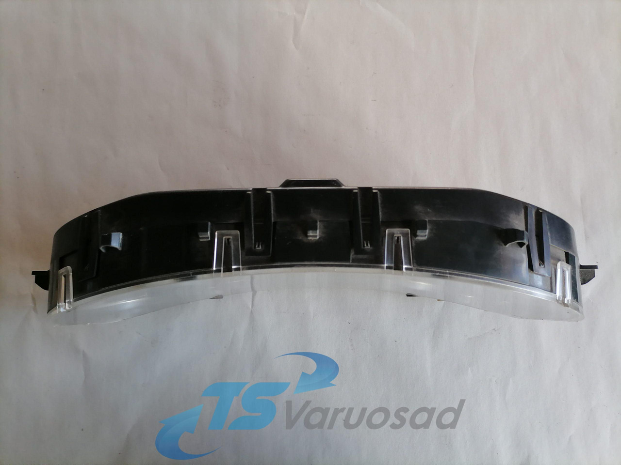 MAN Dashboard 81272026180 - Instrumentbräda för Lastbil: bild 2 MAN Dashboard 81272026180 - Instrumentbräda för Lastbil: bild 2