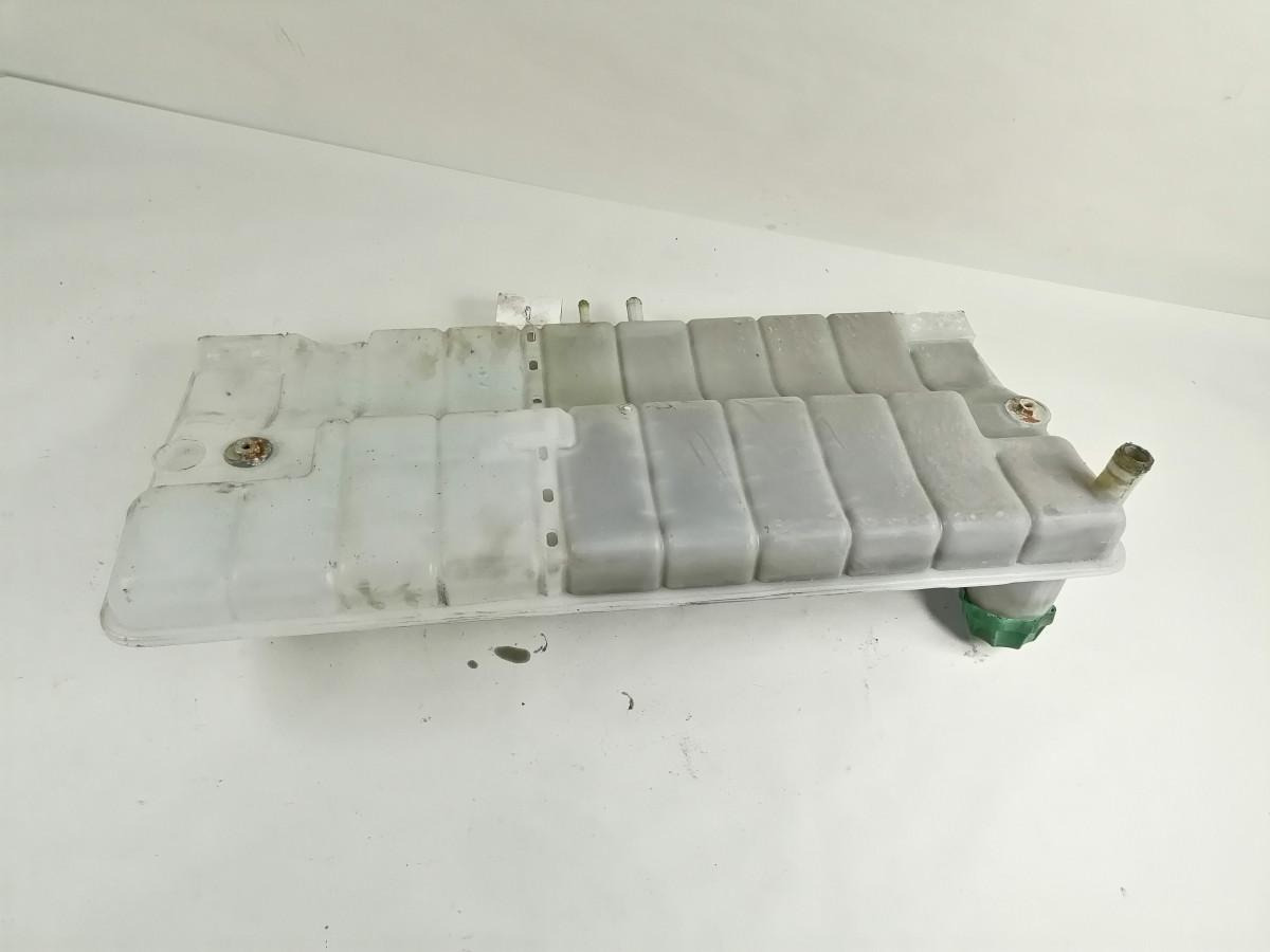 MAN Expansion tank 81061026203 - Universaldel för Lastbil: bild 3 MAN Expansion tank 81061026203 - Universaldel för Lastbil: bild 3