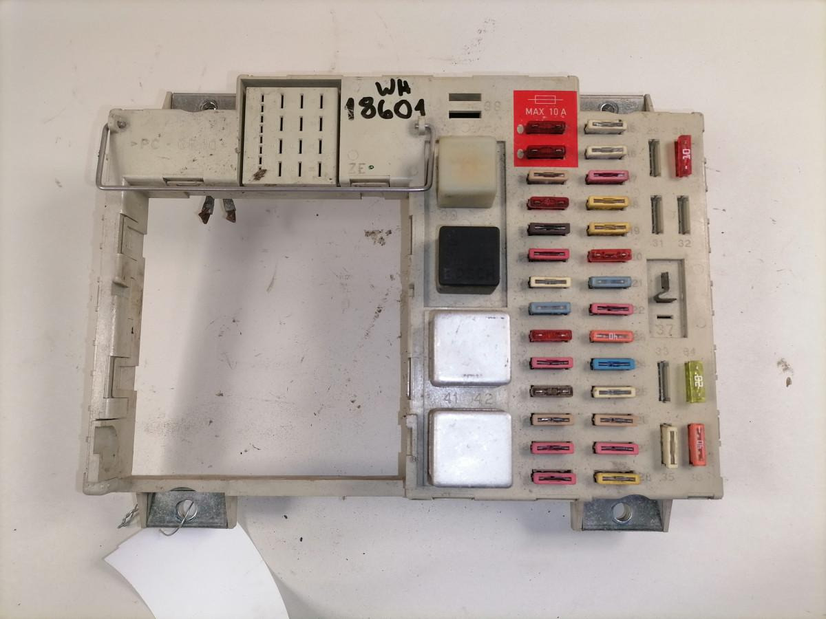 MAN Kaitsmepaneel 81254446074 - Säkring för Lastbil: bild 2 MAN Kaitsmepaneel 81254446074 - Säkring för Lastbil: bild 2