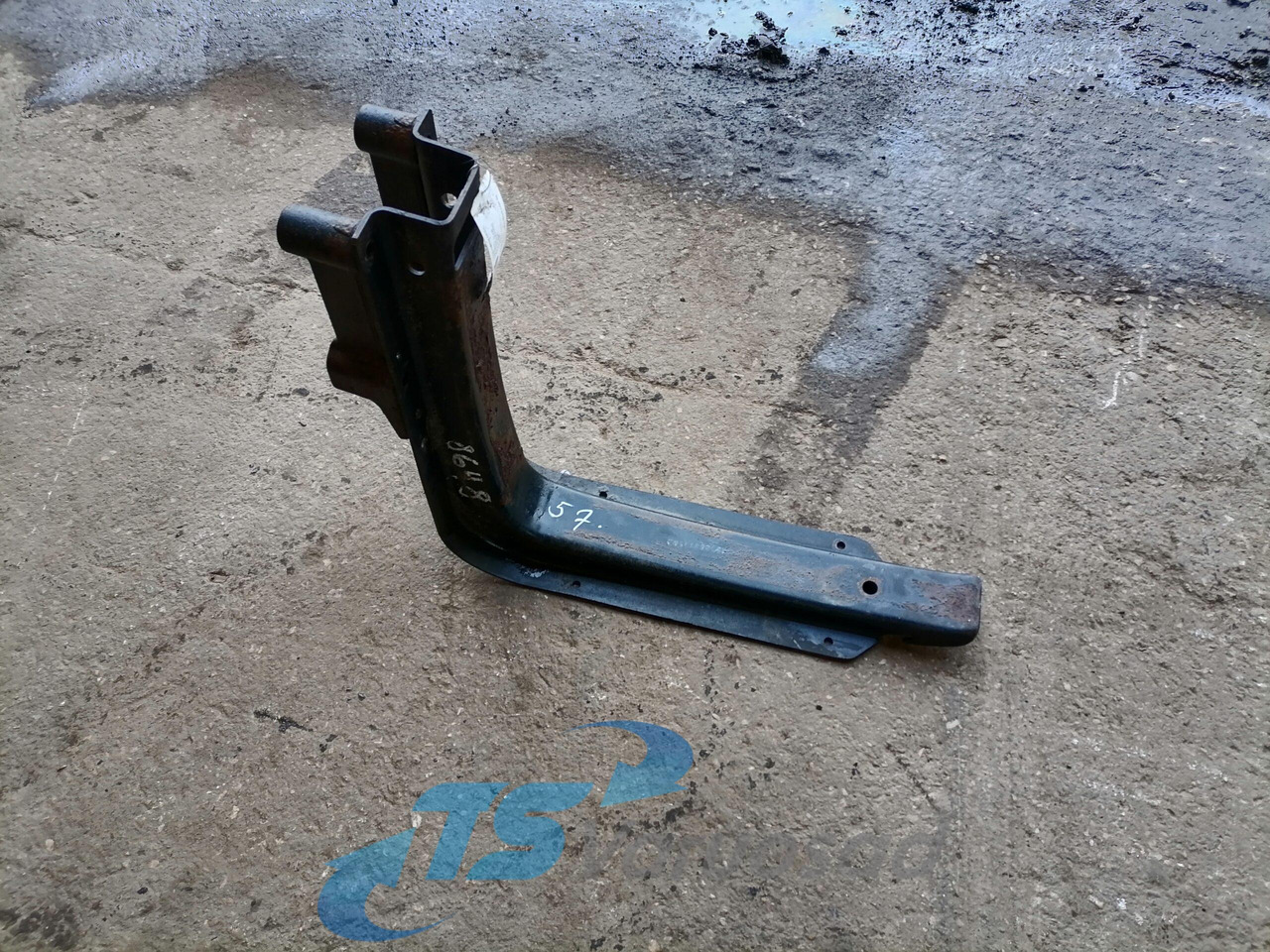 MAN Kütusepaagi kandur, MAN 81418015503 - Bränsletank för Lastbil: bild 1 MAN Kütusepaagi kandur, MAN 81418015503 - Bränsletank för Lastbil: bild 1