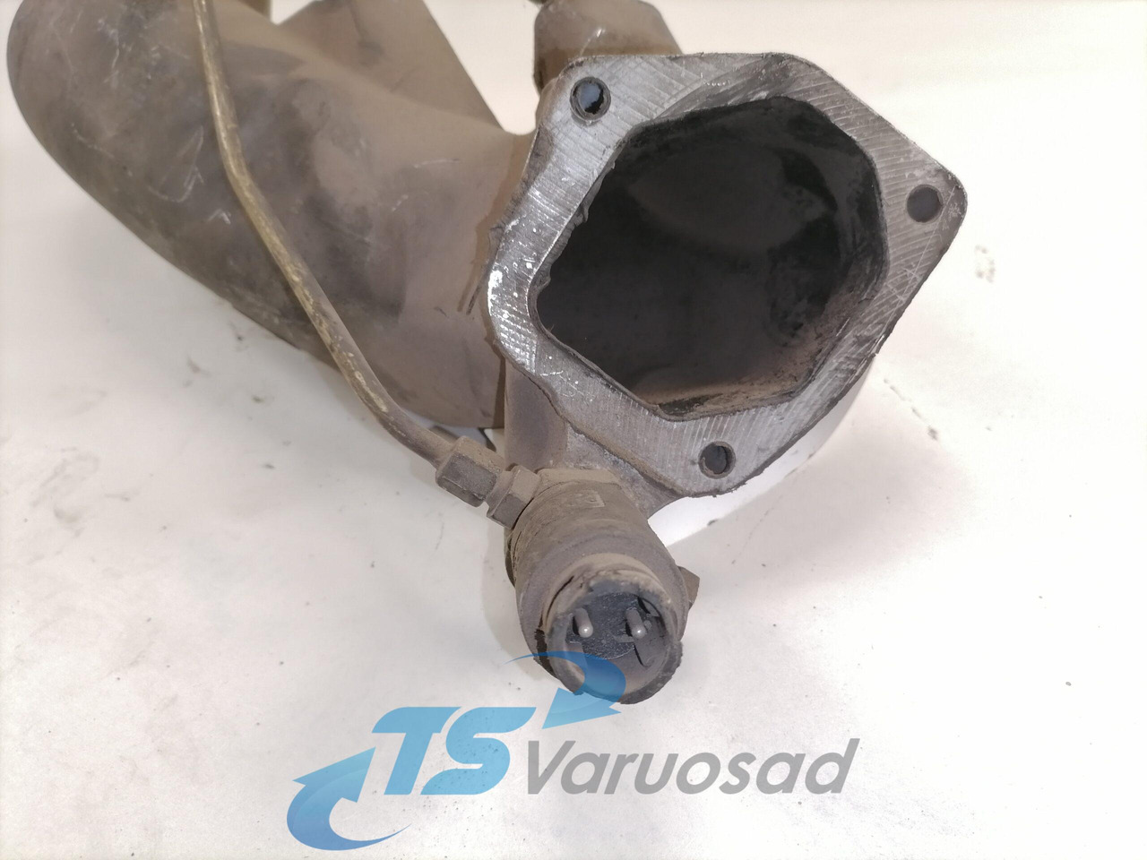 MAN intercooler pipe 51094113633 - Intercooler för Lastbil: bild 4 MAN intercooler pipe 51094113633 - Intercooler för Lastbil: bild 4