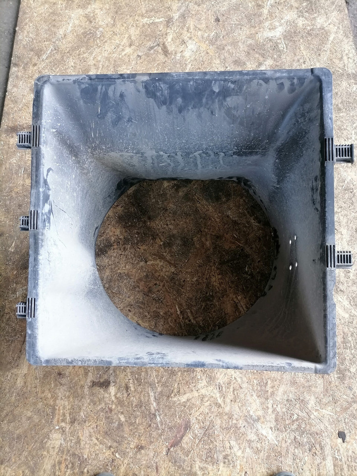 MB Fan shroud 9705050055 - Kylare för Lastbil: bild 3 MB Fan shroud 9705050055 - Kylare för Lastbil: bild 3