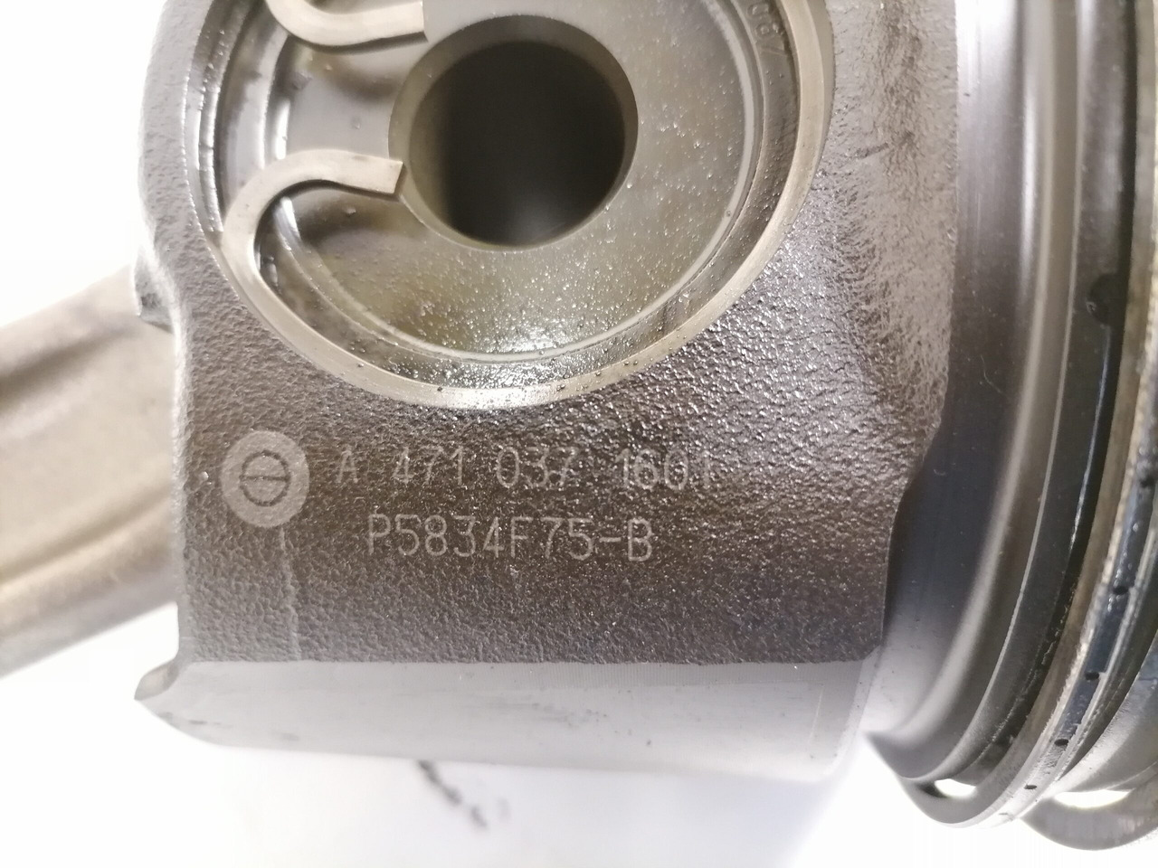 Mercedes-Benz Connecting rod + piston A4710371601 - Kolvar/ Ring/ Ärm för Lastbil: bild 5 Mercedes-Benz Connecting rod + piston A4710371601 - Kolvar/ Ring/ Ärm för Lastbil: bild 5