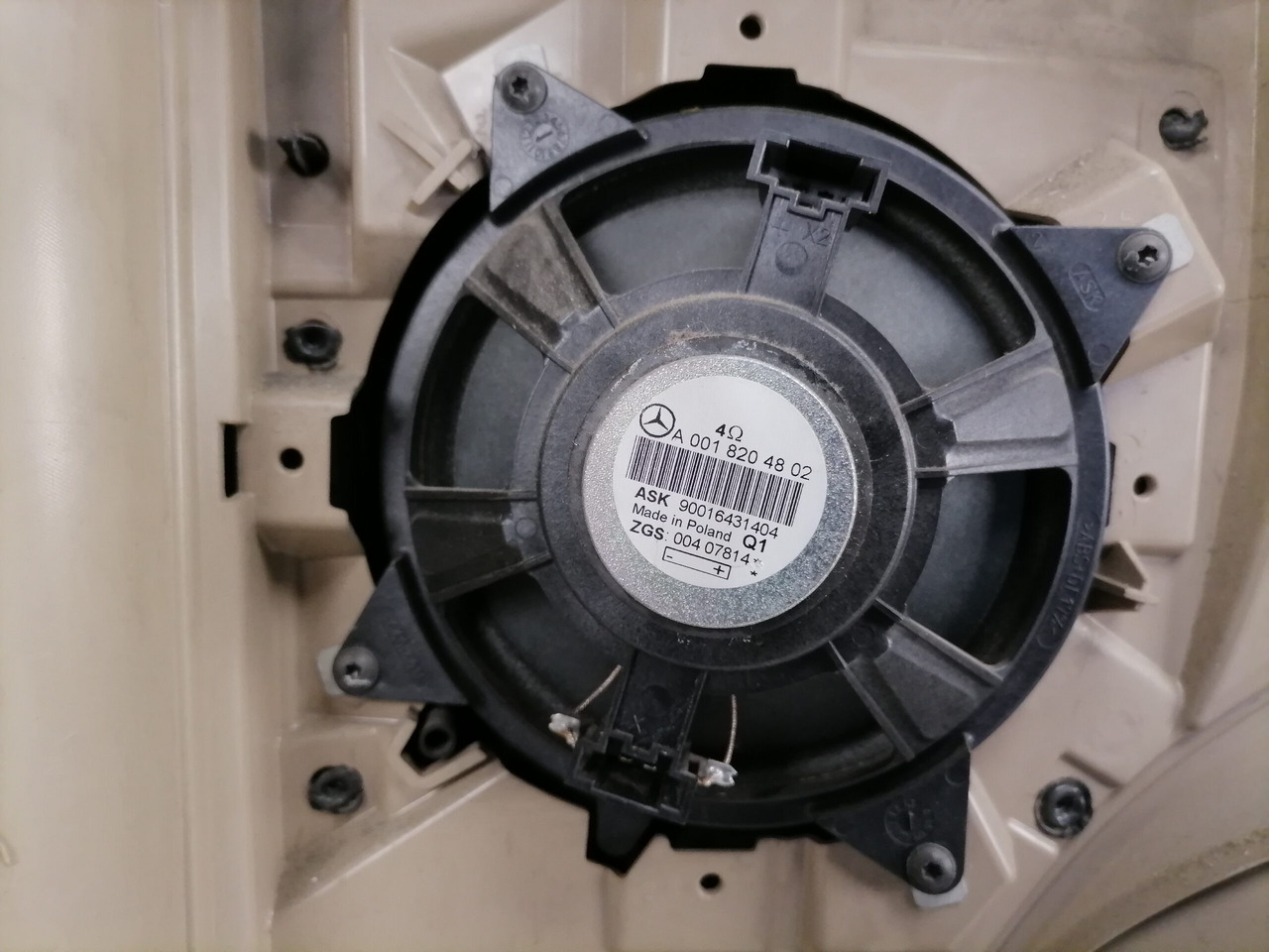 Mercedes-Benz Door trim panel A9607272471 - Dörr och reservdelar för Lastbil: bild 3 Mercedes-Benz Door trim panel A9607272471 - Dörr och reservdelar för Lastbil: bild 3