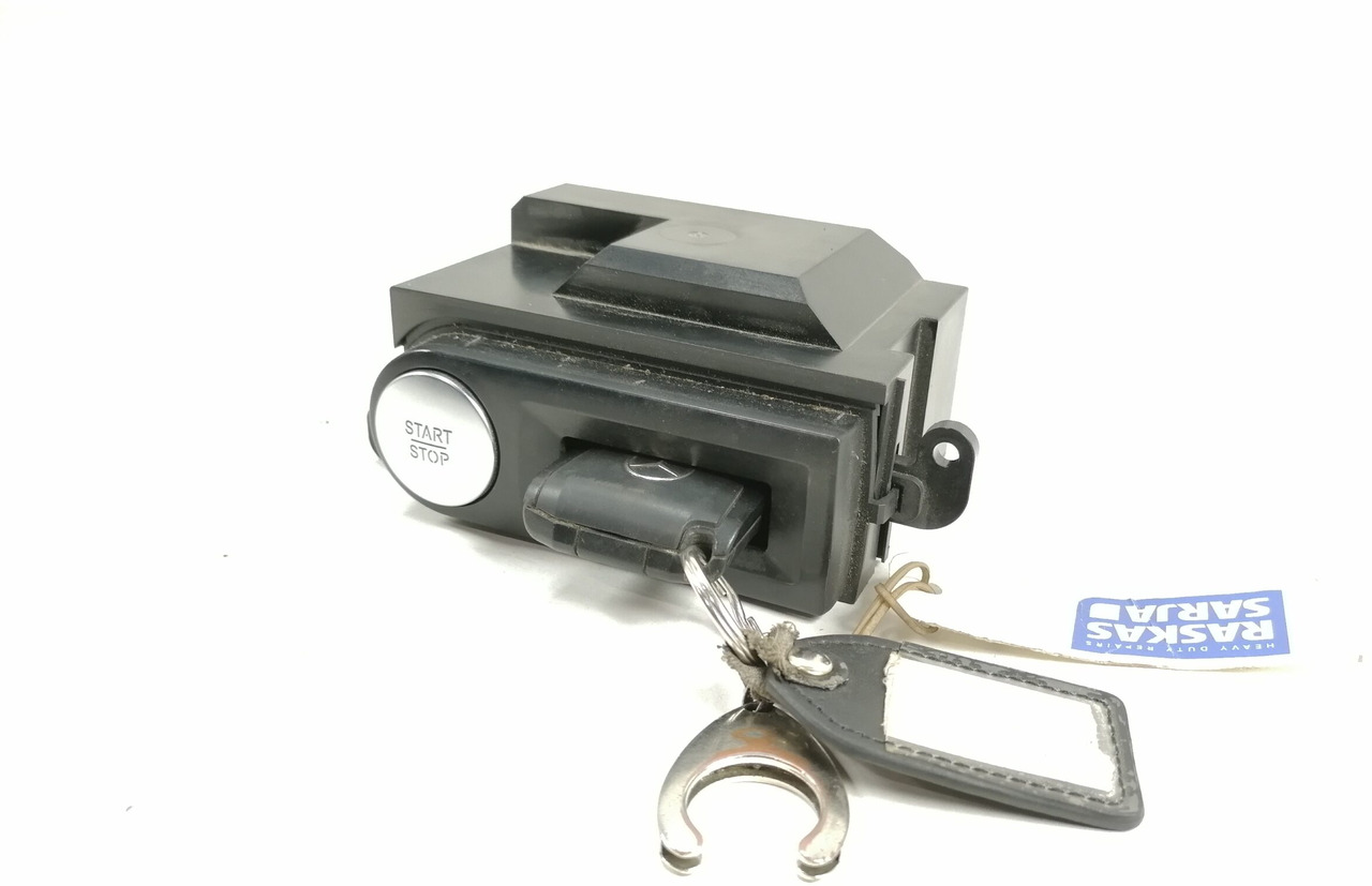 Mercedes-Benz Ignition lock A0004464908 - Dörr och reservdelar för Lastbil: bild 1 Mercedes-Benz Ignition lock A0004464908 - Dörr och reservdelar för Lastbil: bild 1