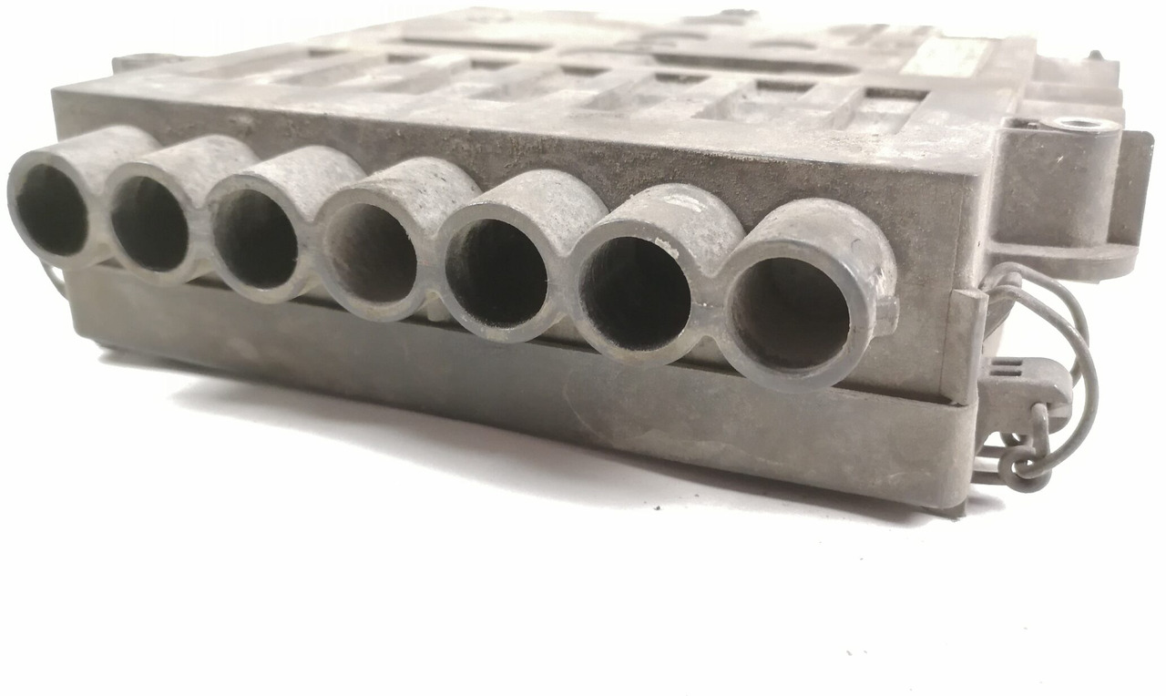 Mercedes-Benz Juhtmestiku harukarp A9605460440 - Säkring för Lastbil: bild 5 Mercedes-Benz Juhtmestiku harukarp A9605460440 - Säkring för Lastbil: bild 5