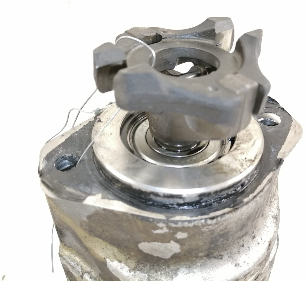 Mercedes-Benz Steering hydraulic pump A9604600280 - Styrpump för Lastbil: bild 2 Mercedes-Benz Steering hydraulic pump A9604600280 - Styrpump för Lastbil: bild 2