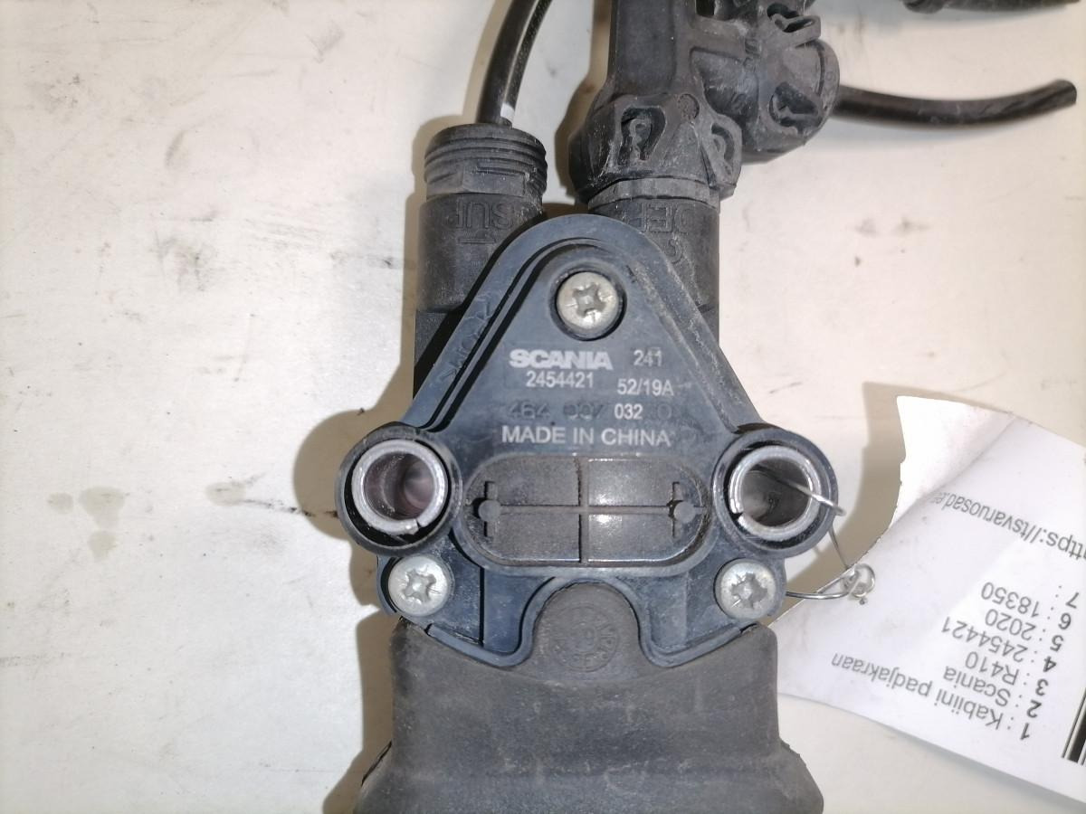 Scania Cab suspension control valve 2454421 - Hyttfjädring för Lastbil: bild 3 Scania Cab suspension control valve 2454421 - Hyttfjädring för Lastbil: bild 3