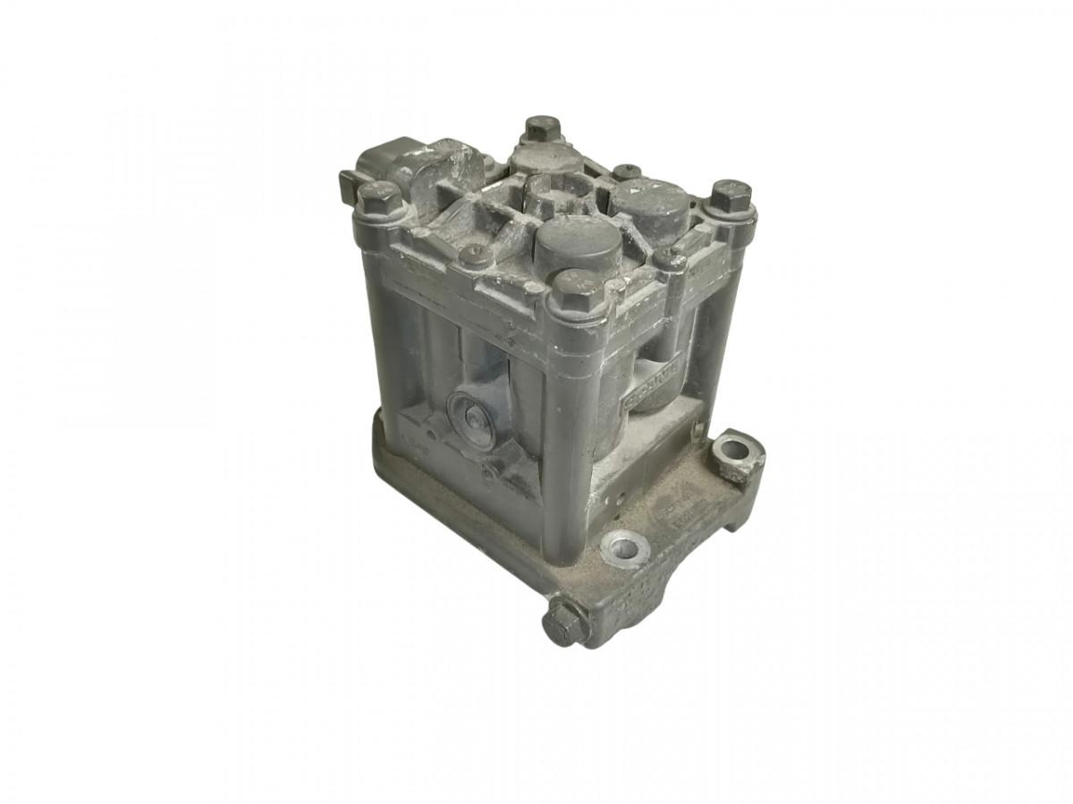 Scania EGR valve 2021085 - Avgassystem för Lastbil: bild 1 Scania EGR valve 2021085 - Avgassystem för Lastbil: bild 1