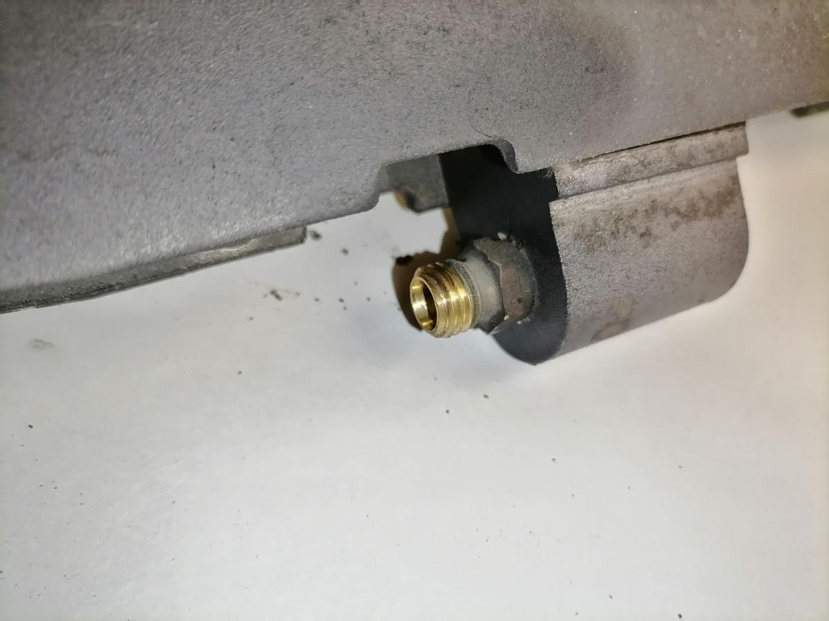 Scania Exhaust gas valve 1731023 - Avgassystem för Lastbil: bild 4 Scania Exhaust gas valve 1731023 - Avgassystem för Lastbil: bild 4