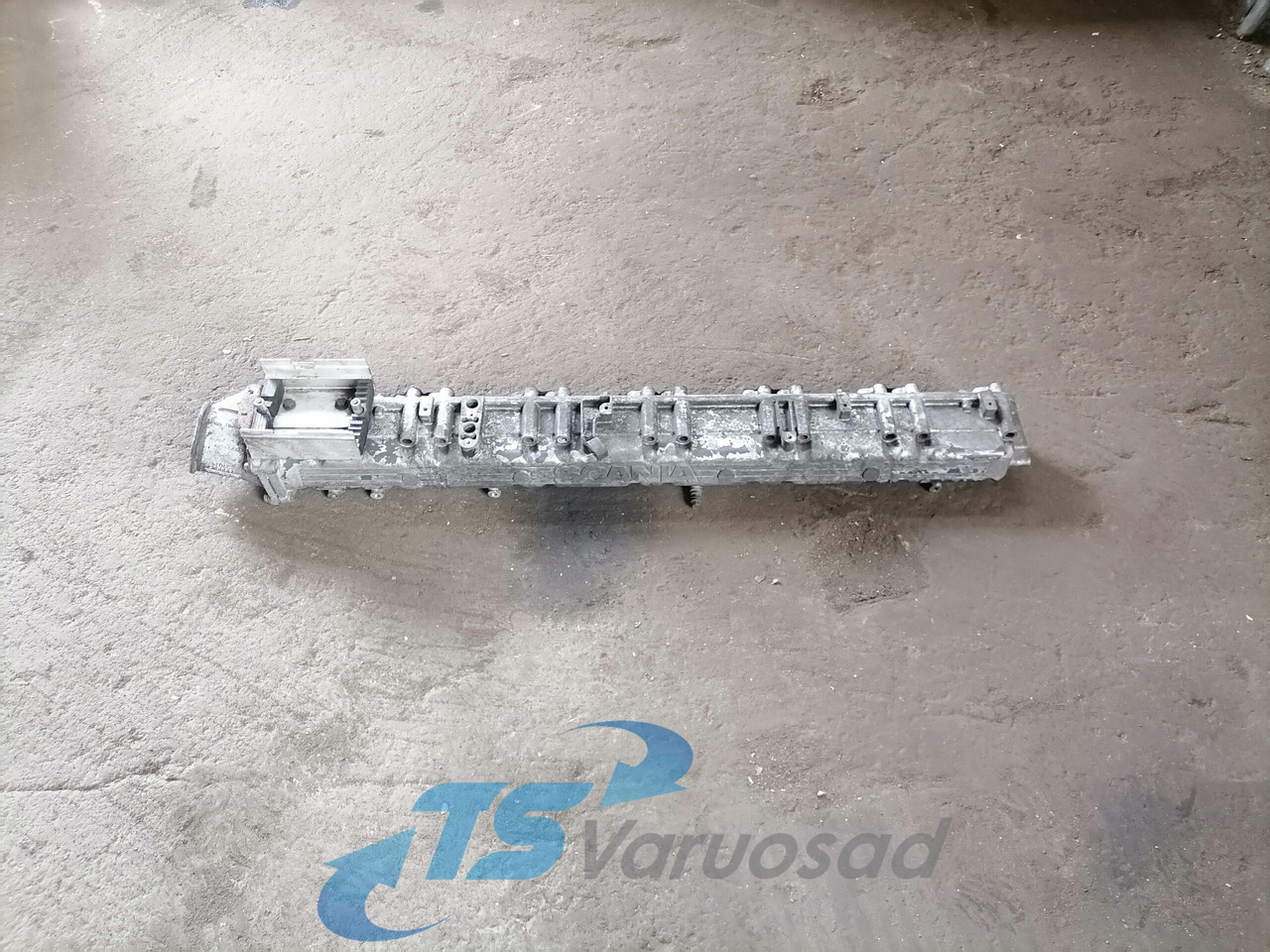 Scania Intake mainfold 1390209 - Insugsgrenrör för Lastbil: bild 1 Scania Intake mainfold 1390209 - Insugsgrenrör för Lastbil: bild 1