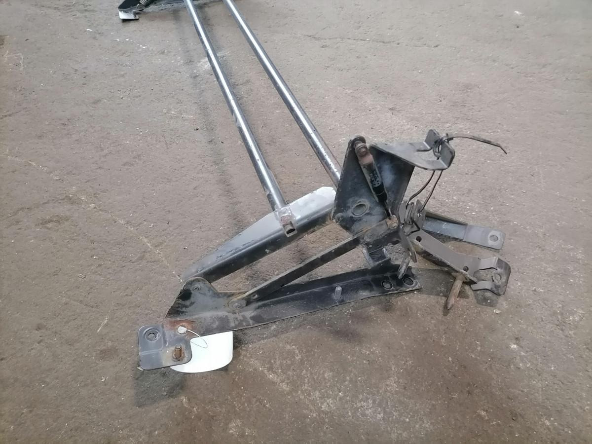 Scania Kabiini tuulesuunaja kandur 1781322 - Aerodynamik/ Spoiler för Lastbil: bild 3 Scania Kabiini tuulesuunaja kandur 1781322 - Aerodynamik/ Spoiler för Lastbil: bild 3