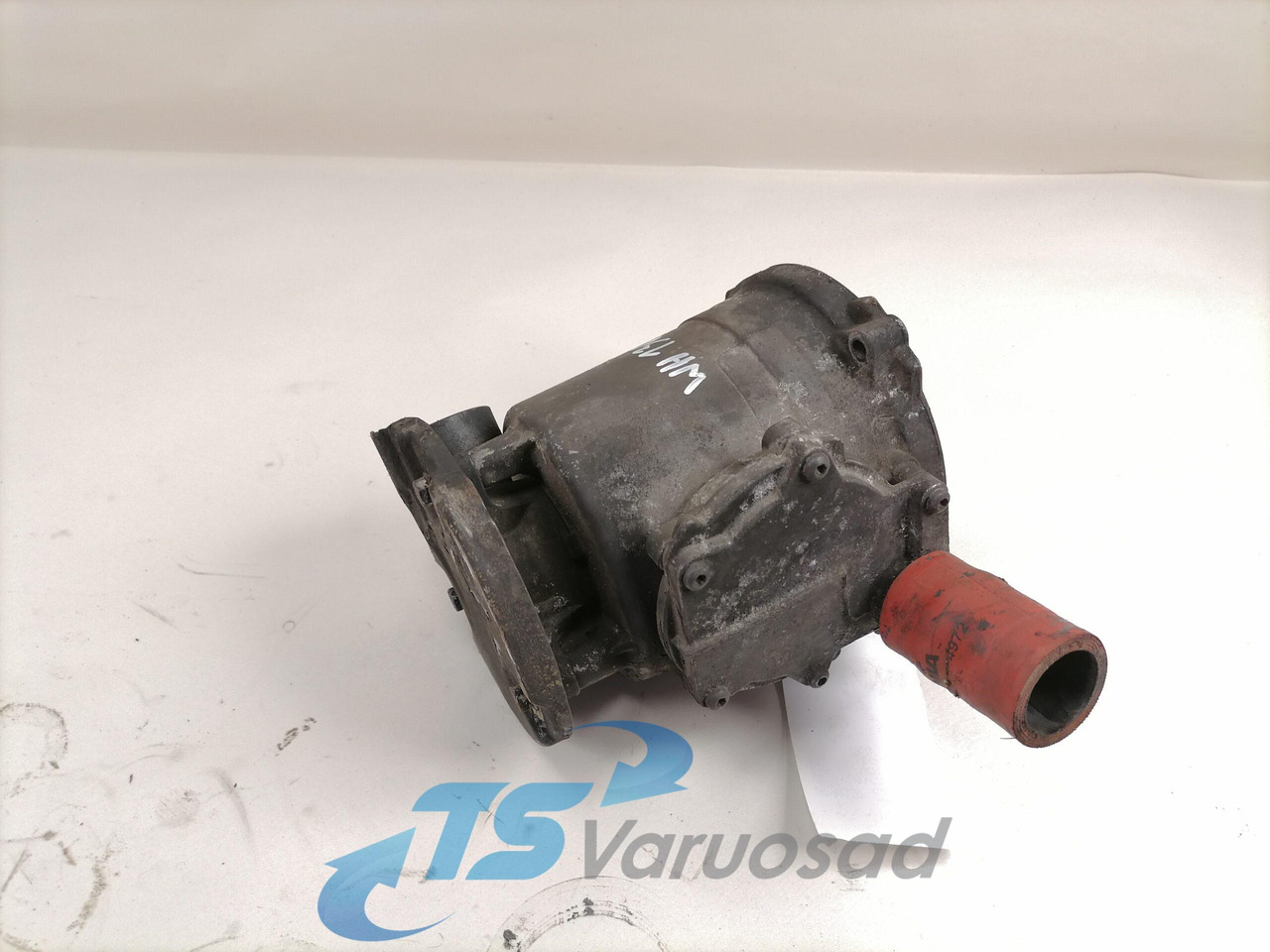 Scania Karterituulutuse õliaurude separaator 1921821 - Vevhus för Lastbil: bild 1 Scania Karterituulutuse õliaurude separaator 1921821 - Vevhus för Lastbil: bild 1