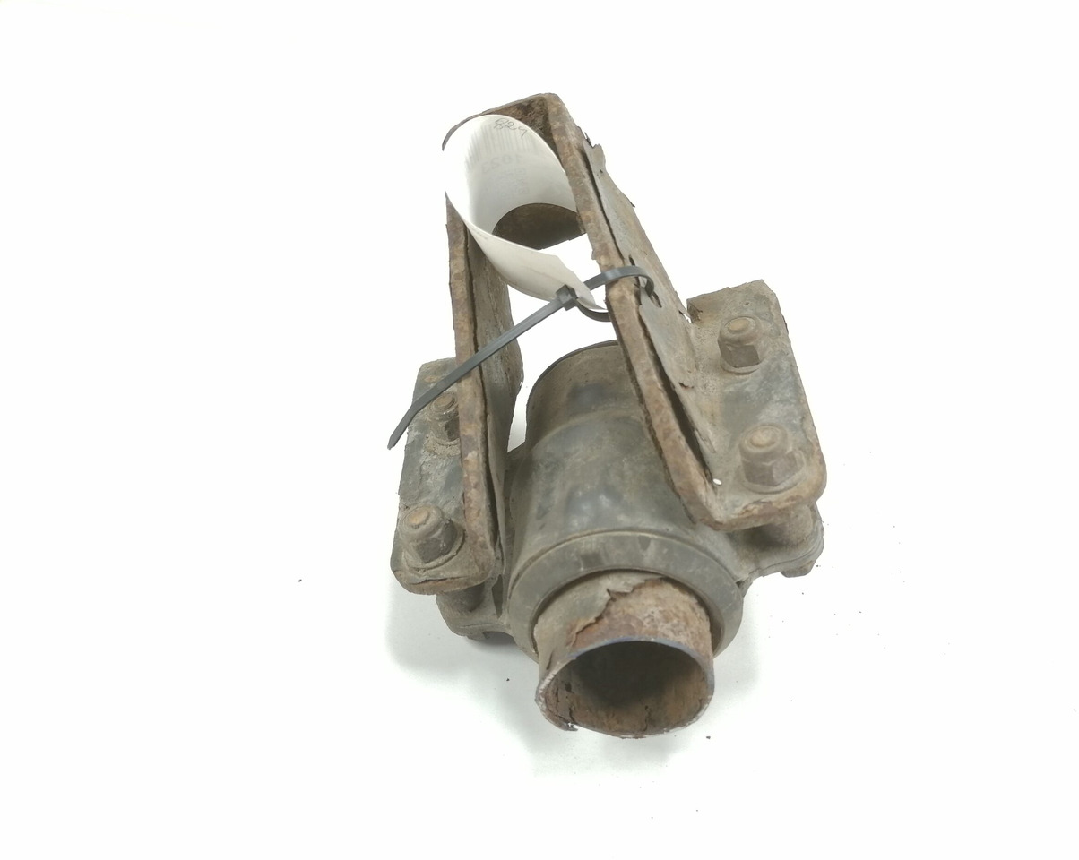 Scania Mudguard bracket 1854880 - Universaldel för Lastbil: bild 5 Scania Mudguard bracket 1854880 - Universaldel för Lastbil: bild 5