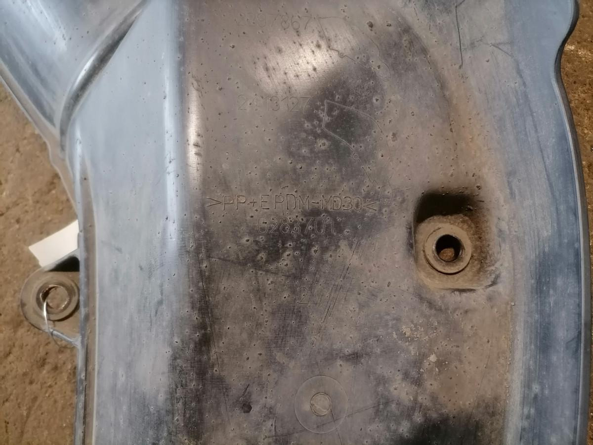 Scania Plastikdetail 2413127 - Aerodynamik/ Spoiler för Lastbil: bild 3 Scania Plastikdetail 2413127 - Aerodynamik/ Spoiler för Lastbil: bild 3