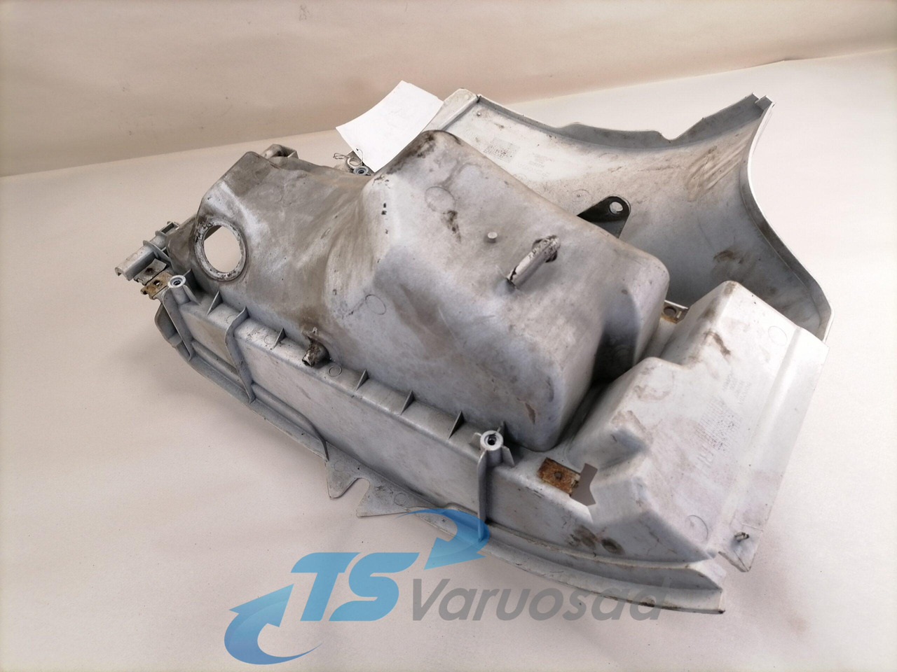 Scania Scania esitule korpus, parem 1431921 - Ljus/ Belysning för Lastbil: bild 2 Scania Scania esitule korpus, parem 1431921 - Ljus/ Belysning för Lastbil: bild 2