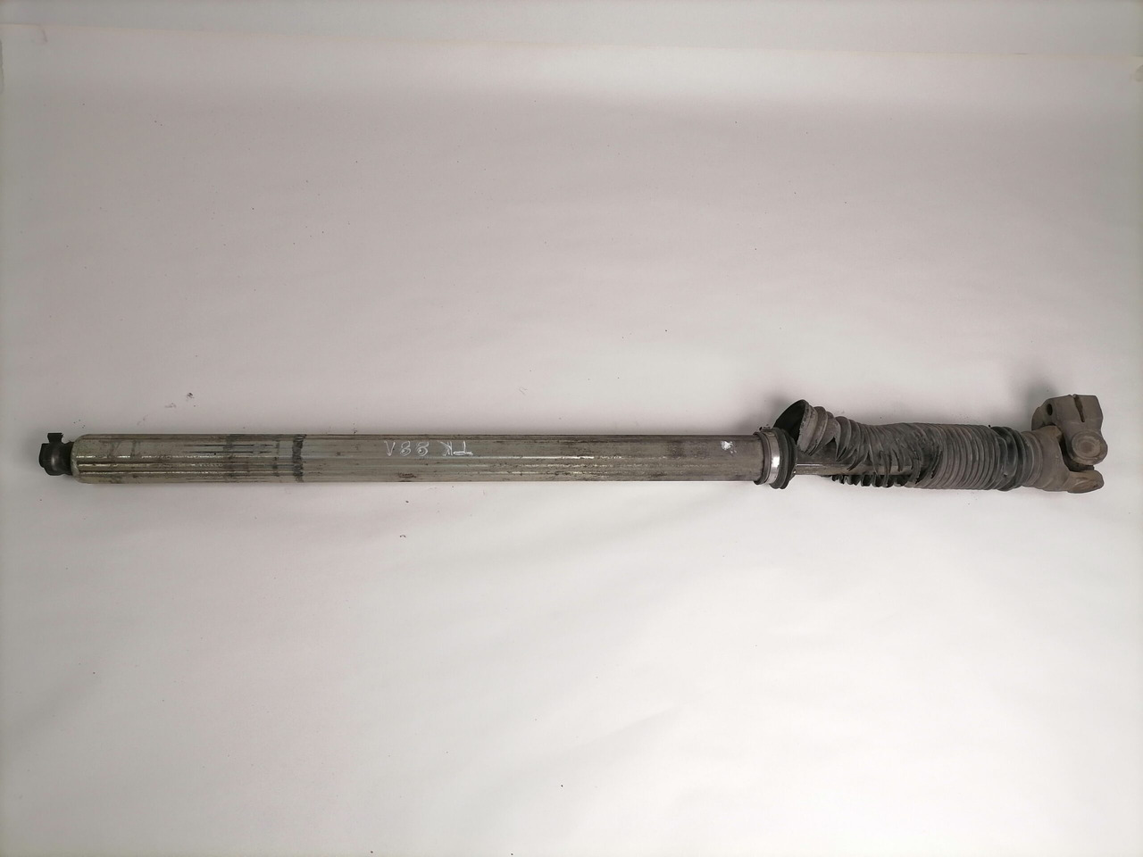 Scania Steering column 1490913 - Styrning för Lastbil: bild 1 Scania Steering column 1490913 - Styrning för Lastbil: bild 1