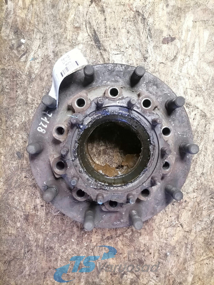 Scania Wheel hub 1382884 - Universaldel för Lastbil: bild 2 Scania Wheel hub 1382884 - Universaldel för Lastbil: bild 2
