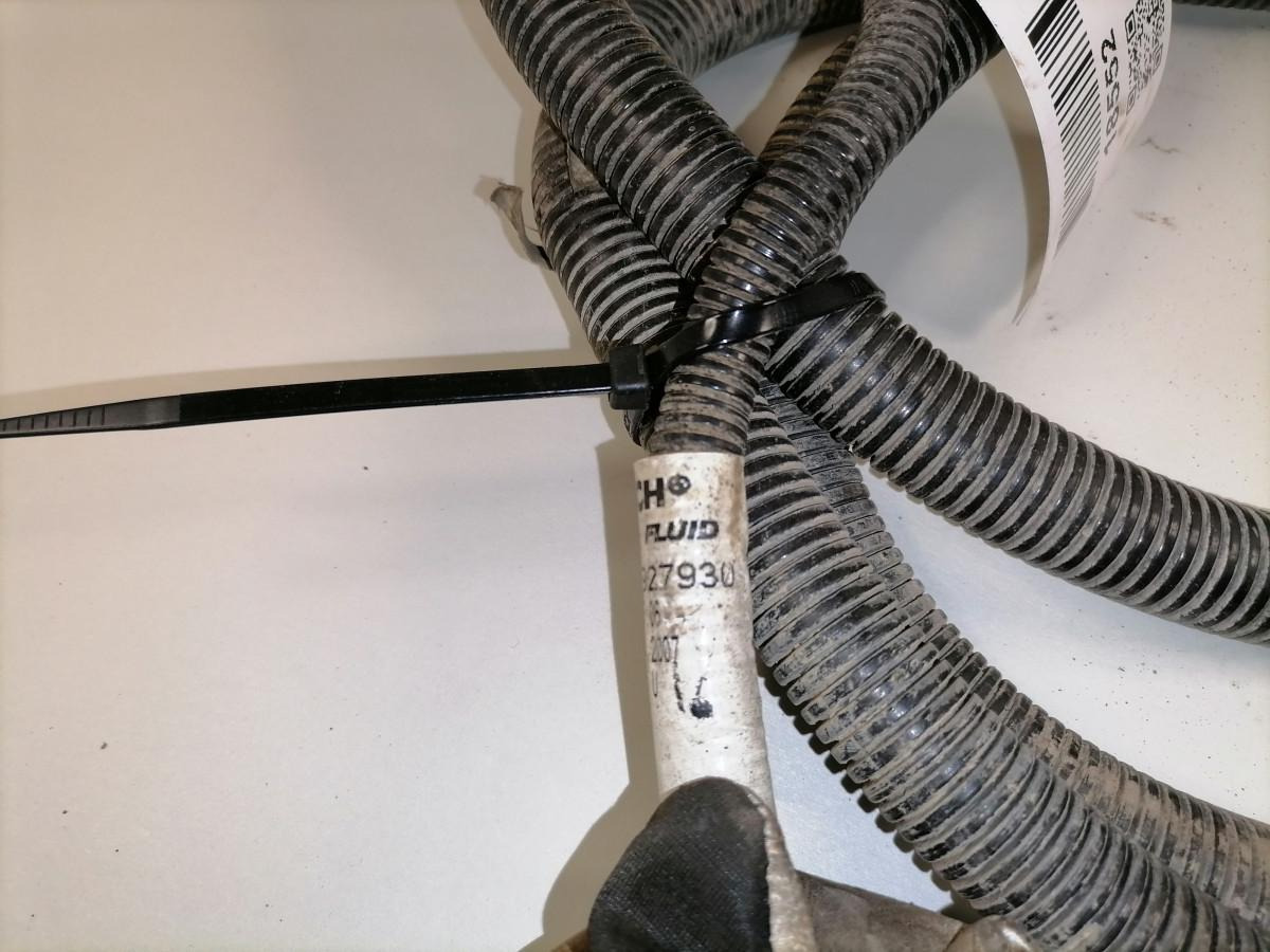 Volvo ADBlue kaabel 20927930 - Bränslesystem för Lastbil: bild 4 Volvo ADBlue kaabel 20927930 - Bränslesystem för Lastbil: bild 4