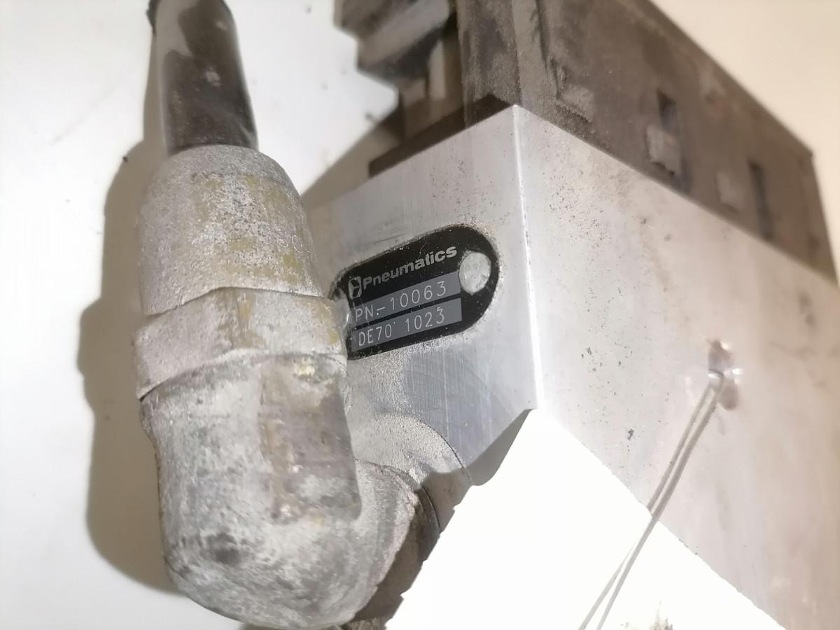 Volvo Air suspension control valve, ECAS 3944717 - Bromsventil för Lastbil: bild 4 Volvo Air suspension control valve, ECAS 3944717 - Bromsventil för Lastbil: bild 4