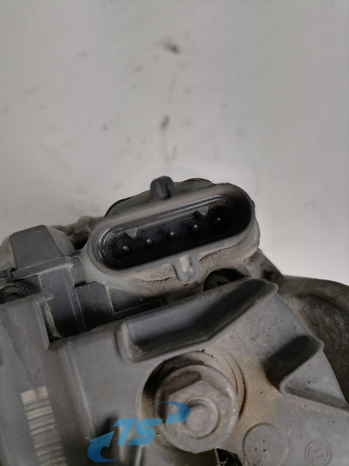 Volvo Alternator 0986046290 - Generator för Lastbil: bild 3 Volvo Alternator 0986046290 - Generator för Lastbil: bild 3